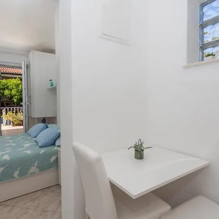 Nona 1 Apartment *