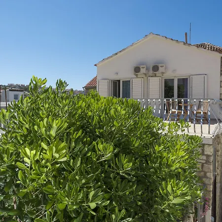 Nona 1 Appartement Hvar Town