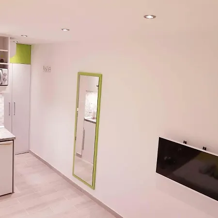 Apartment Nona 1 *