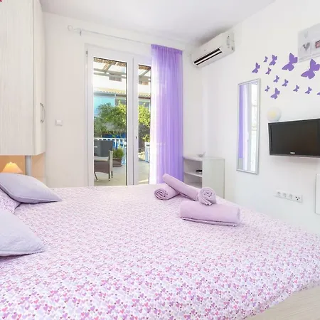 Apartment Nona 1 Hvar Town